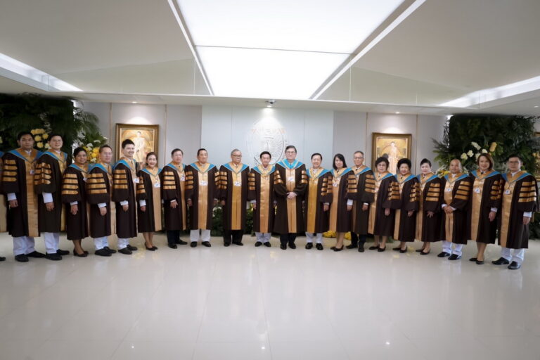 Royal Graduation Ceremony for Suan Dusit University Graduates, 2024 (Academic Year 2022)