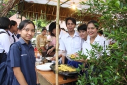 Thai food fair_171115_0005