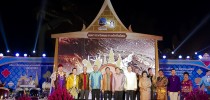 ร่วมงาน “มหกรรมวัฒนธรรมผ้าถิ่นไทย”  จัดโดยสำนักงานวัฒนธรรมจังหวัสุพรรณบุรี