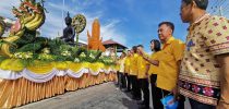 วิทยาเขตสุพรรณบุรี ร่วมพิธีเปิดงานประเพณีแห่เทียนพรรษา จังหวัดสุพรรณบุรี